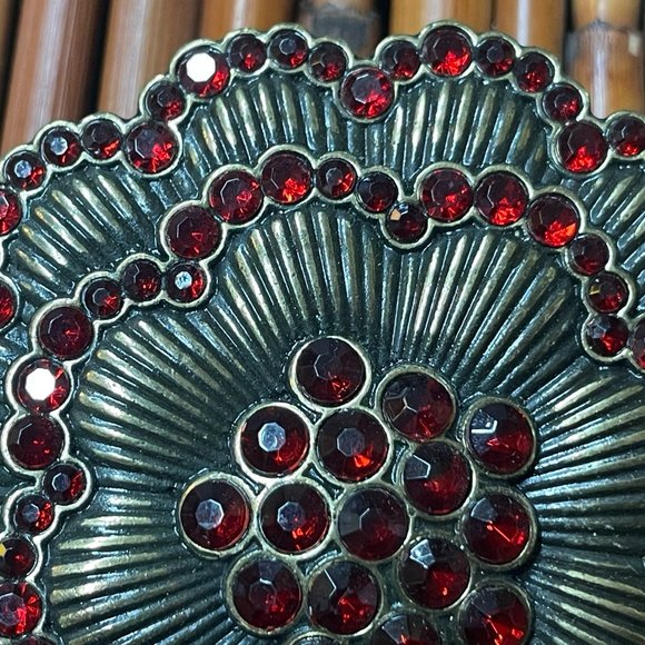 VINTAGE bold red rhinestone encrusted dark silver 3" BIG FLOWER BELT BUCKLE - Picture 2 of 4